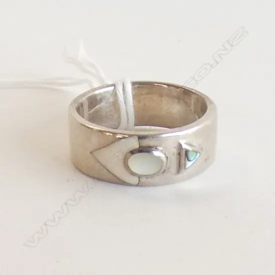 DESIGNER SILVER MOONSTONE ENAMEL & PAUA RING