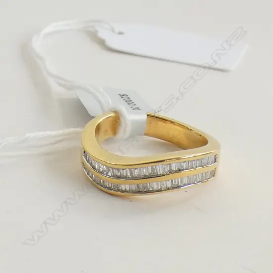 18CT GOLD AND DIAMOND BAND 7.3 GRAMS