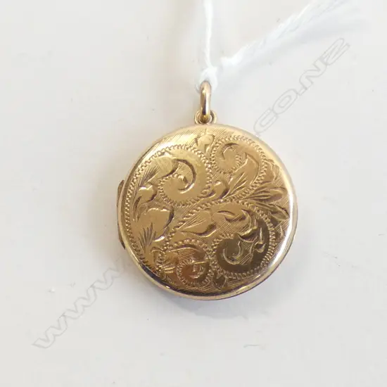 9ct GOLD VINTAGE ROUND PHOTO LOCKET HINGED 5gm5gm