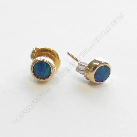 9CT GOLD AND OPAL STUD EARRINGS (not gold butterflies)