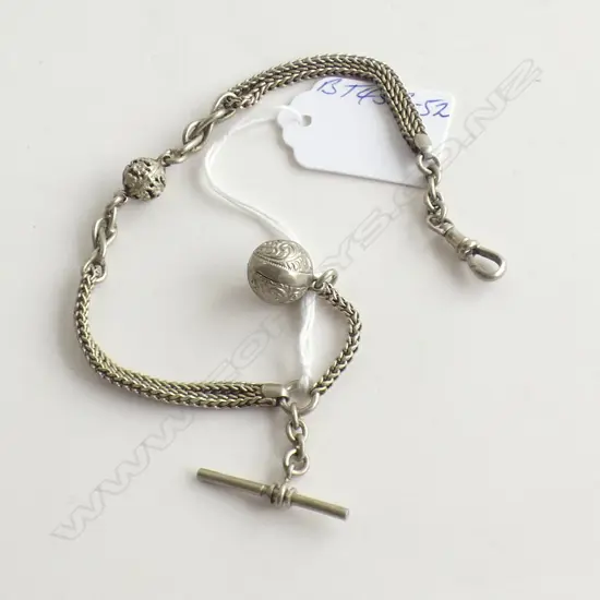 MEXICAN SILVER ALBERTINA DBLE CHAIN & BALL HIGHLIGHTS