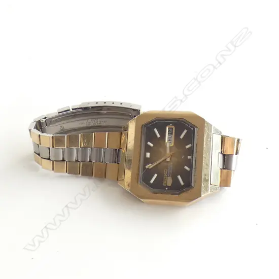 1970'S RETRO SEIKO '5' 'AUTOMATIC 21VJEWELS' GENTS WATCH APPARENTLY WORKING