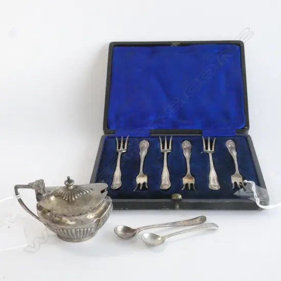STG SILVER MUSTARD POT / 2 SM NEVADA SILVER SPOONS & CASED SET 6 STG SM FORKS  114GMS