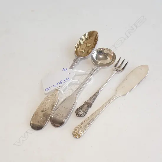 4 PCES HALLMARKED STG SILVER CUTLERY 50 GRAMS