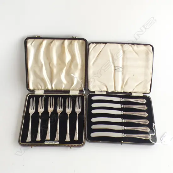 STG SILVER CUTLERY; 6 PATE KNIVES (STAINLESS STEEL BLADES) & 6 ART DECO CAKE FORKS -  IN ORIGINAL BOXES 199GMS