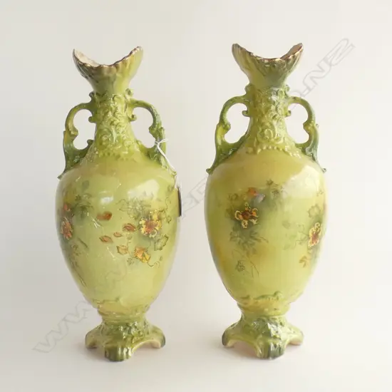 PR LG VINTAGE PORCELAIN GREEN VASES H  340MM