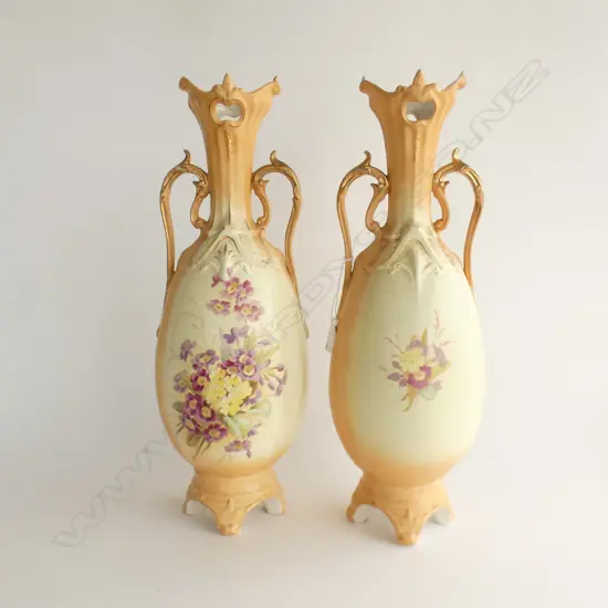 PR LG VINTAGE ROBERT HANKE AUSTRIAN PRIMROSE PATTERN BLUSH IVORY VASES H 435MM