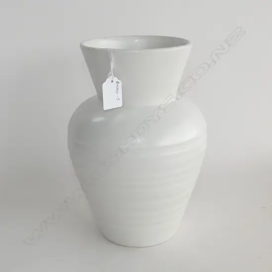 CROWN LYNN VASE H 250MM