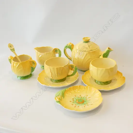 CARLTON WARE BUTTERCUP TEA SET; TEAPOT, SUGAR BOWL & SPOON, MILK JUG, 2 CUPS & SAUCERS & 1 PLATE