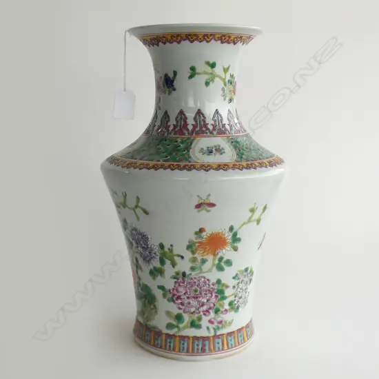 LG FAMILLE ROSE VASE (KANGXI MARI) H. 380MM