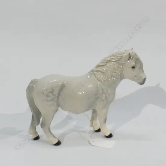 BESWICK SHETLAND PONY L 190MM