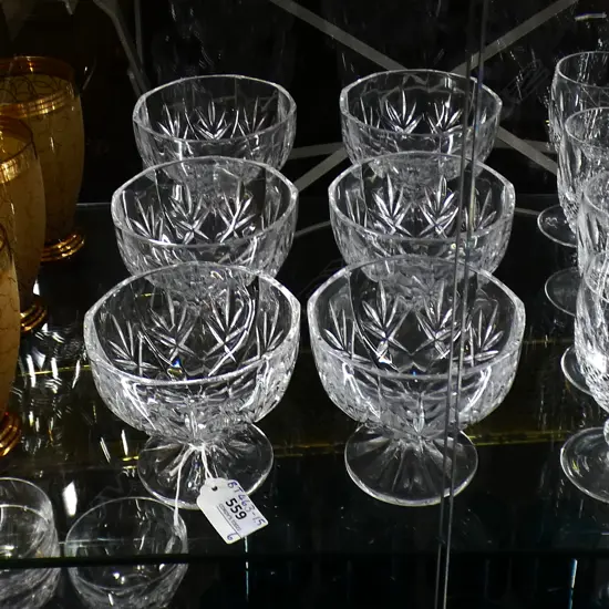 6 CUT CRYSTAL FOOTED DESSERT BOWLS H 92 DIA 105MM