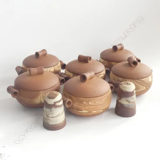 TE RONA 6 LIDDED POTTERY DISHES + SALT & PEPPER