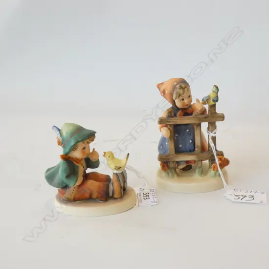 2 HUMMEL FIGURINES BOY TALKING TO BIRD (H 80MM) & GIRL TALKING TO BIRD (H 100MM)