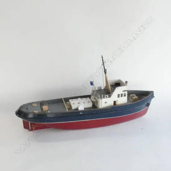 MODEL TUG BOAT TWIN ELECTRIC MOTOR 'MT MAUNGANUI' L.640mm