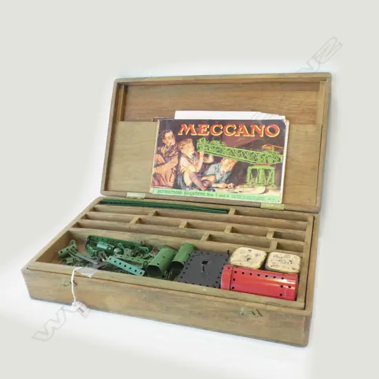 MECCANO SET ex Highwic House the vendor is great great grandson of the first owner of Highwic