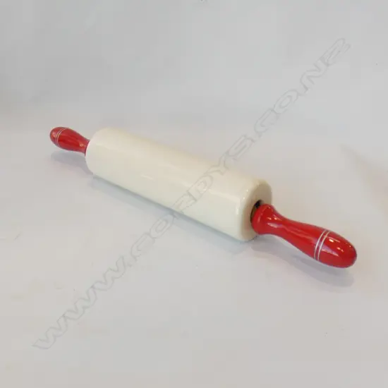 VINTAGE CERAMIC 'NUTBROWN' ROLLING PIN WITH RED HANDLES, L. 440mm