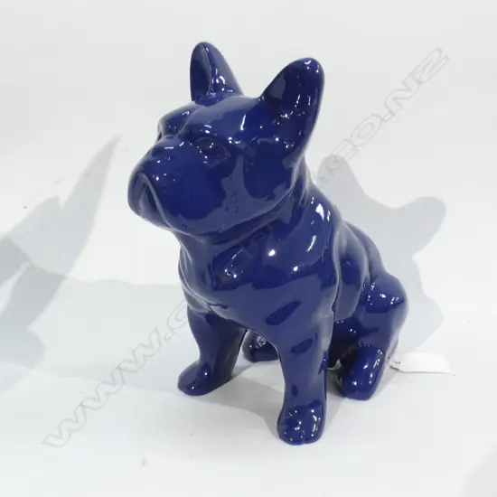 BLUE RESIN BULL DOG H.190mm