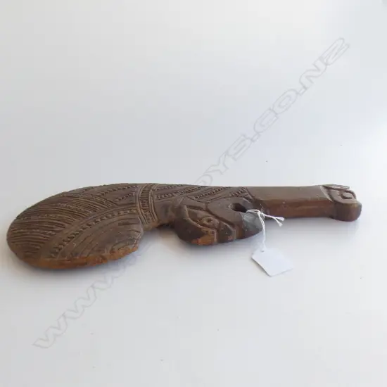OLD MAORI CARVED WOODEN PATU - WEAR TO ENDS