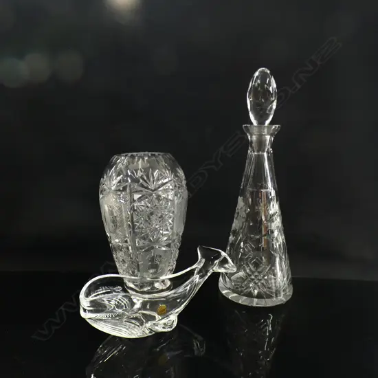 CRYSTAL VASE + DECANTER + BLUE WHALE
