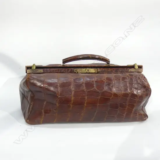 VINTAGE CROCODILE SOFT LEATHER KIT BAG MONOGRAMMED 'MMR' - GOOD CONDITION 