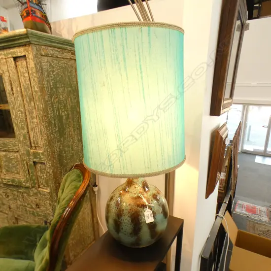 NZ POTTERY SIDE LAMP, WITH SHADE, WORKING, H.640mm