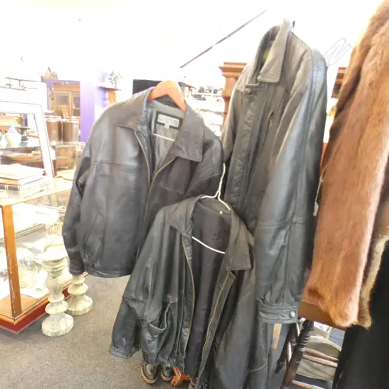 THREE LEATHER JACKETS SIZES’ S M L