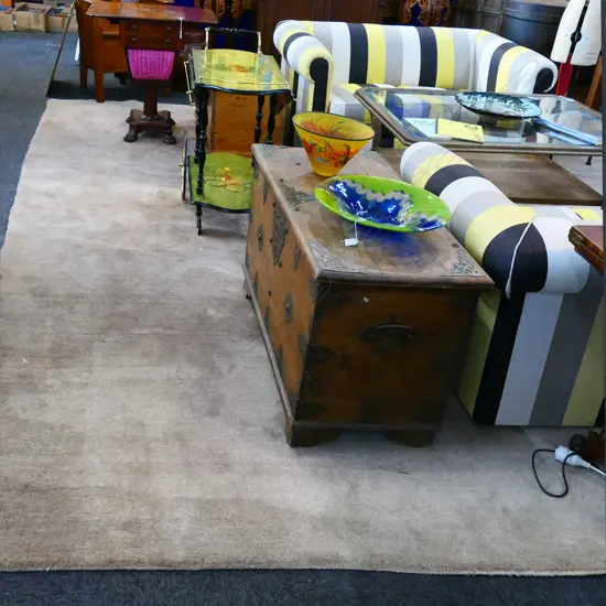 LGE CONTEMPORARY MACHINE KNOTTED RUG 4000 x 4200 mm