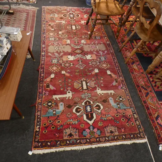 OLD HAMADAN RUG, FADED GEOMETRIC  PATTERN. 2850 x 1170mm