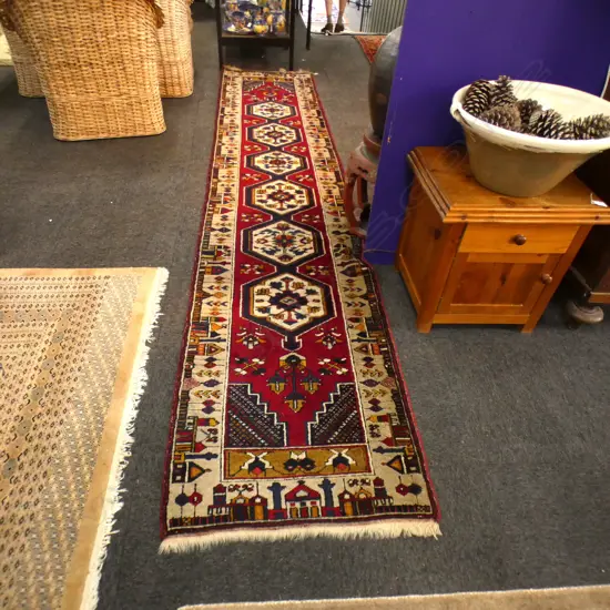 IRANIAN ALL WOOL HAND KNOTTED RUNNER w BORDER OF BUILDINGS 3820 x 740mm