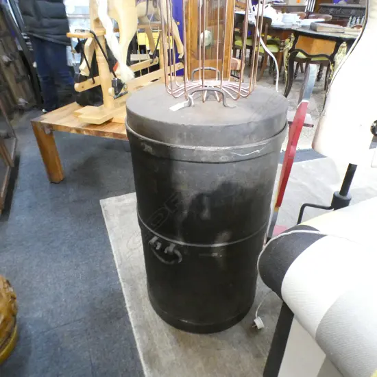 LGE OLD LIDDED MILK CAN