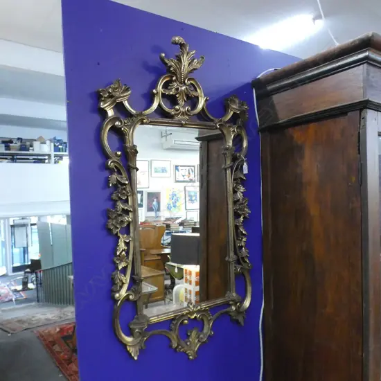 ORNATE GILT MIRROR 1050x570mm