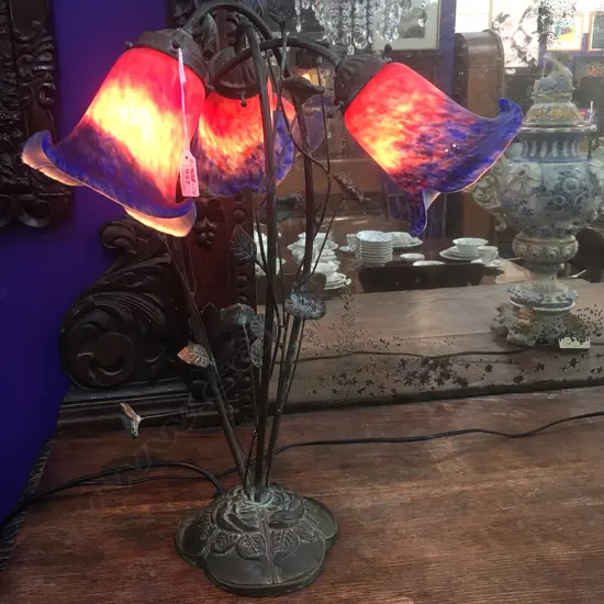 VINTAGE BRONZE FLORAL SIDE LAMP-WORKING