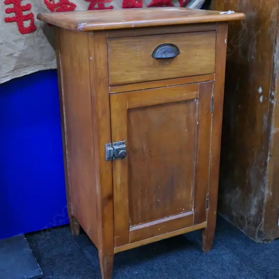 1920'S RIMU BEDSIDE CABINET