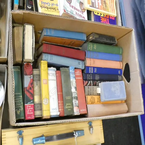 BOX LOT VINTAGE BOOKS EX. HIGHWIC HOUSE