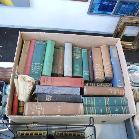 BOX LOT VINTAGE BOOKS EX. HIGHWIC HOUSE