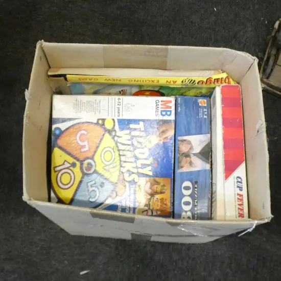 BOX BOARD GAMES IN BOXES