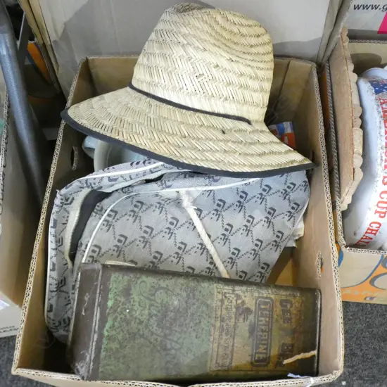 BOX OLD TIN + POTTY + CANDLES + BAG ETC