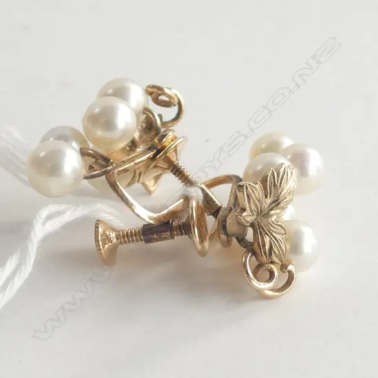 PAIR 14CT GOLD AND PEARL SCREW ON EARRINGS 6.78gm