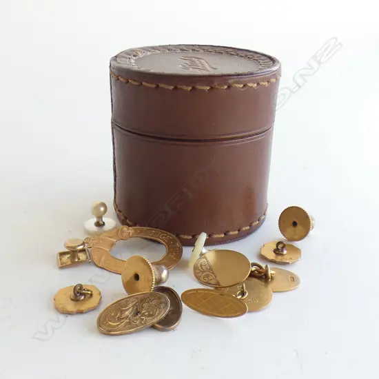 LEATHER STUD BOX WITH ASSTD 9CT/10CT GOLD & GOLD PLATED STUDS/CUFFLINKS ETC