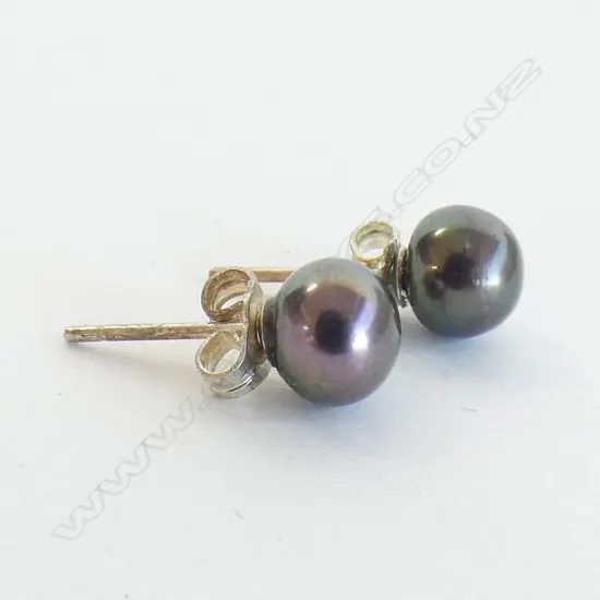 PAIR SILVER AND BLACK PEARL STUD EARRINGS