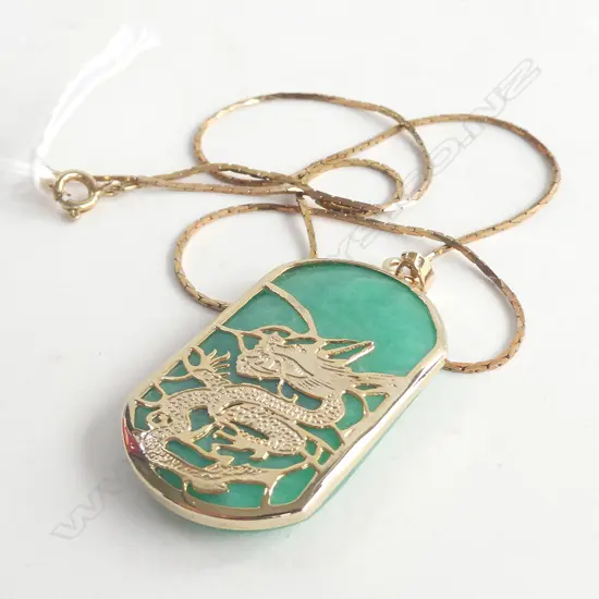 APPLE GREEN JADE PENDANT AND GOLD METAL DRAGON FRAME AND CHAIN