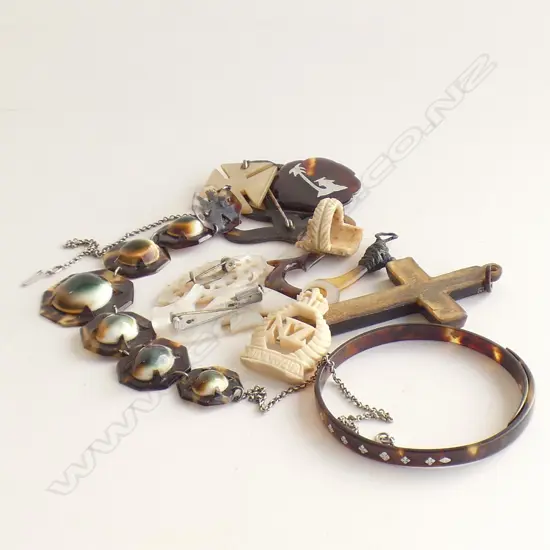 ASST. TORTOISESHELL, MOP JEWELLERY INCL. WAR SOUVENIRS