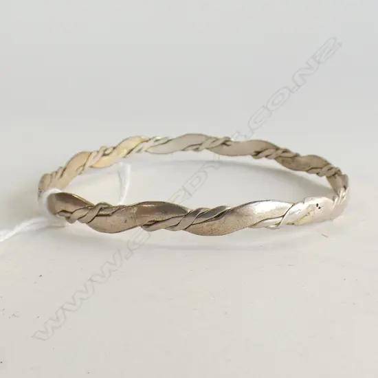SILVER GILT BANGLE