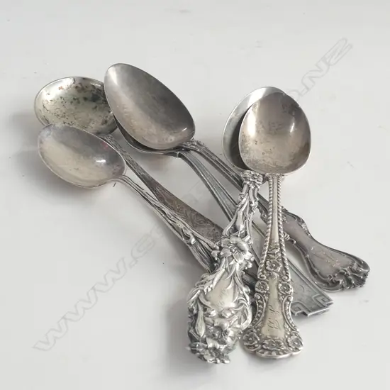 6 STG SPOONS 121 GRAMS