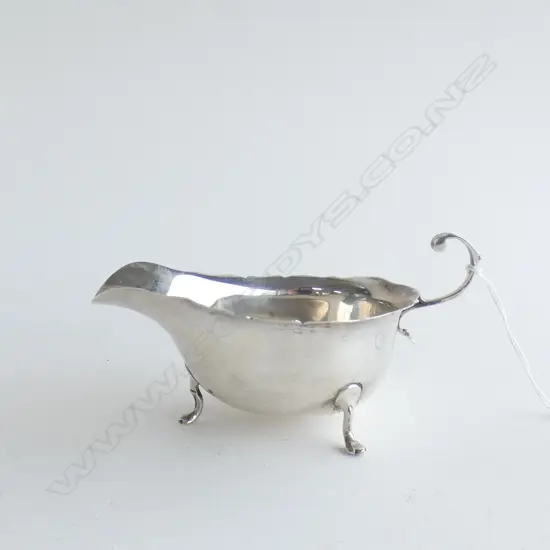 SILVER SAUCE BOAT BIRMINGHAM 1908 91gm