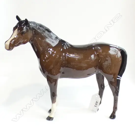 ROYAL DOULTON STALLION L 225MM