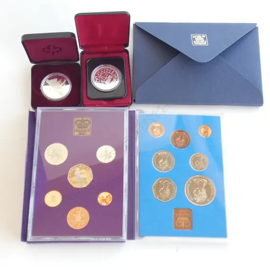 2X NTHERN IRELAND PROOF SETS 1980+1972 + 2X CANADA $1's