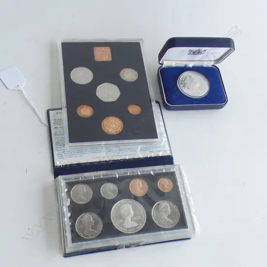 1979 NZ ROYAL DOLLAR COIN/NZ COIN SET/BRITISH DECIMAL CURRENCY SET 1971