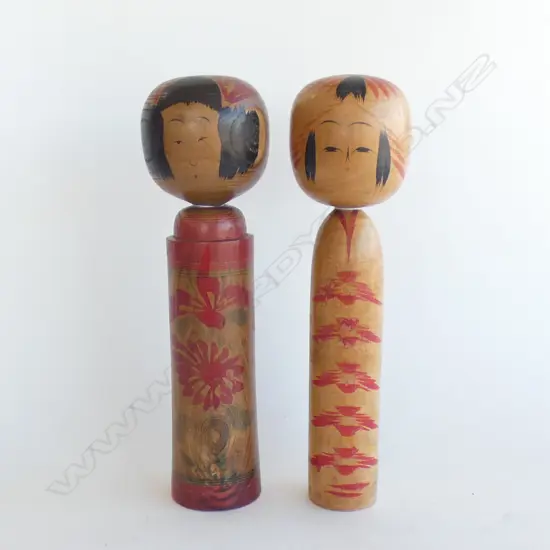 (N/F) 1930s VINTAGE KOKESHI DOLL & 1950s VINTAGE KOKESHI DOLL - SIGNED H.310mm